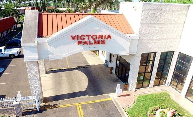 Victoria Palms Inn And Suites Donna Exterior photo